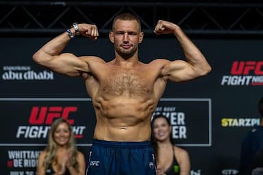 UFC格斗之夜：惠特克vs里德尔！赛前称重
